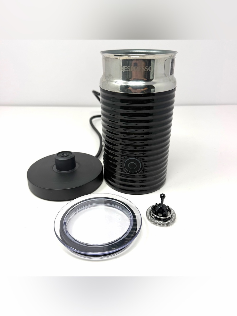 Nespresso Aeroccino 3 Electric Milk Frother Black W/ Base (3594-US-BK) EUC